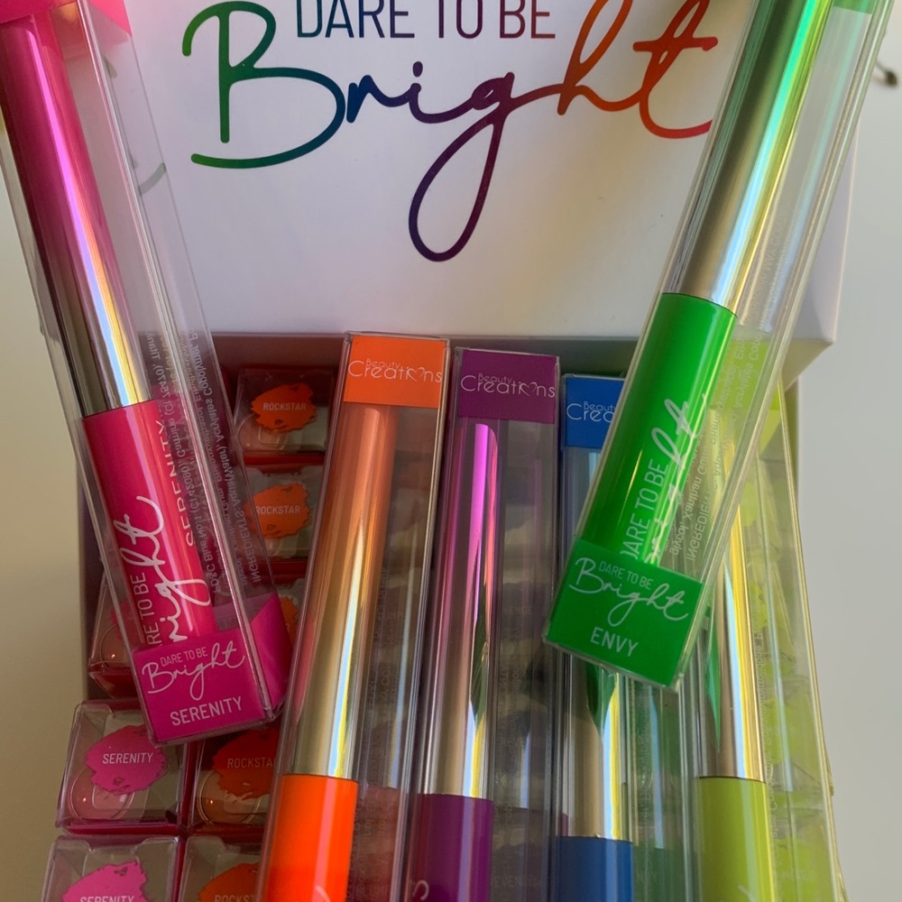 BEAUTY CREATIONS NEON EYELINERS DARE TO BE BRIGHT
